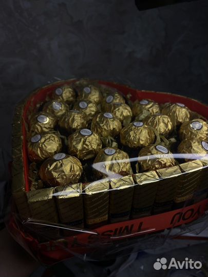 Сладкий подарок девушке маме