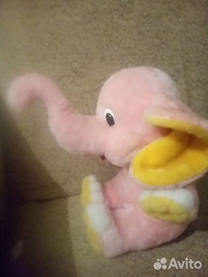 Розовый слоник