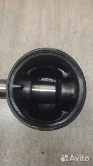 Б/У Поршень MB om. 617 616#008