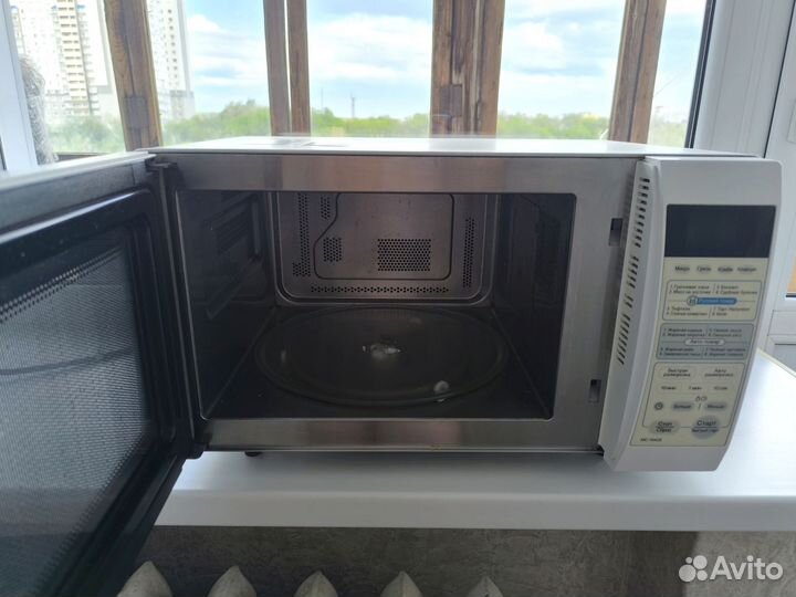 Микроволновая печь LG