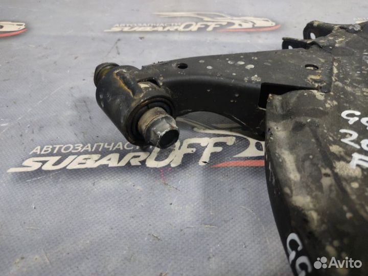 Рычаг подвески передний правый Subaru Impreza GGA