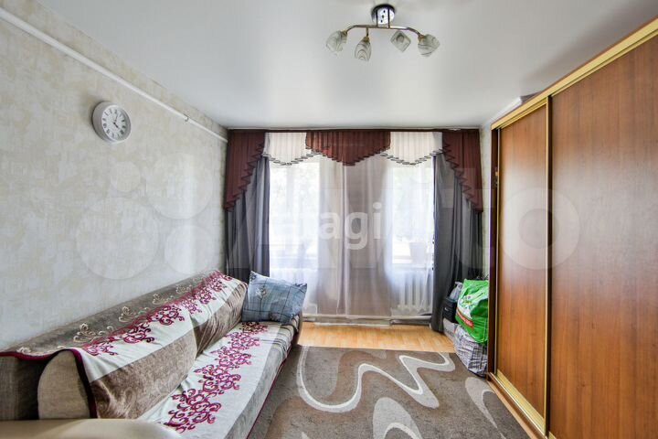3-к. квартира, 65 м², 1/4 эт.