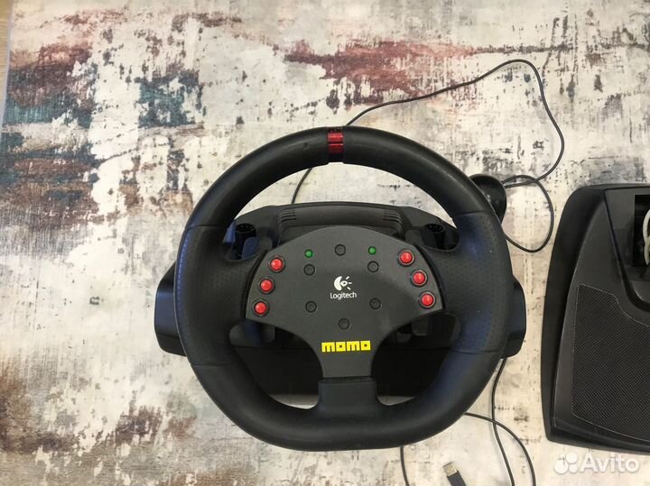 Logitech momo racing