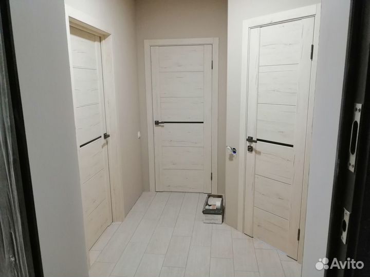 Установка (монтаж) дверей и мдф плинтус