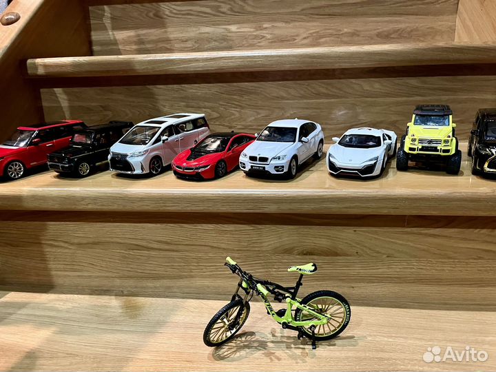 Модель автомобиля иномарки