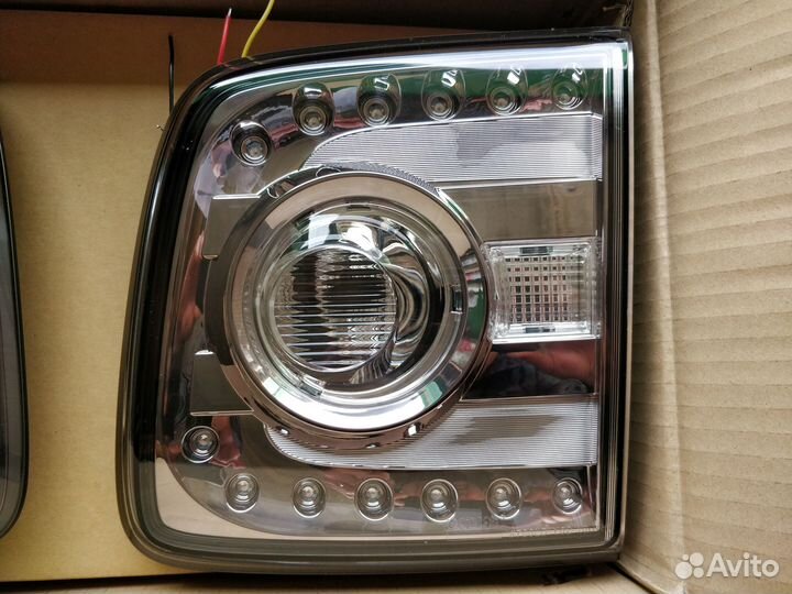 Задние фонари Nissan Patrol Y62 2010-14г