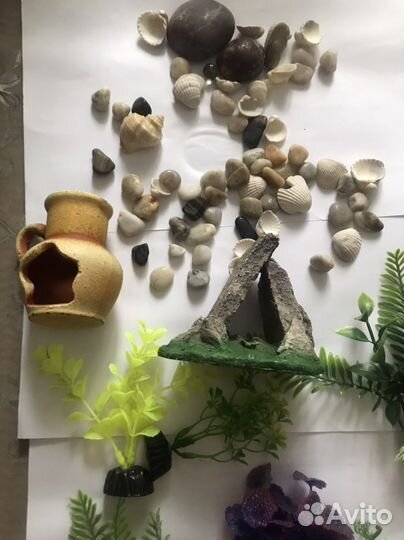 Аквариум с подсветкой и фильтром очистки воды