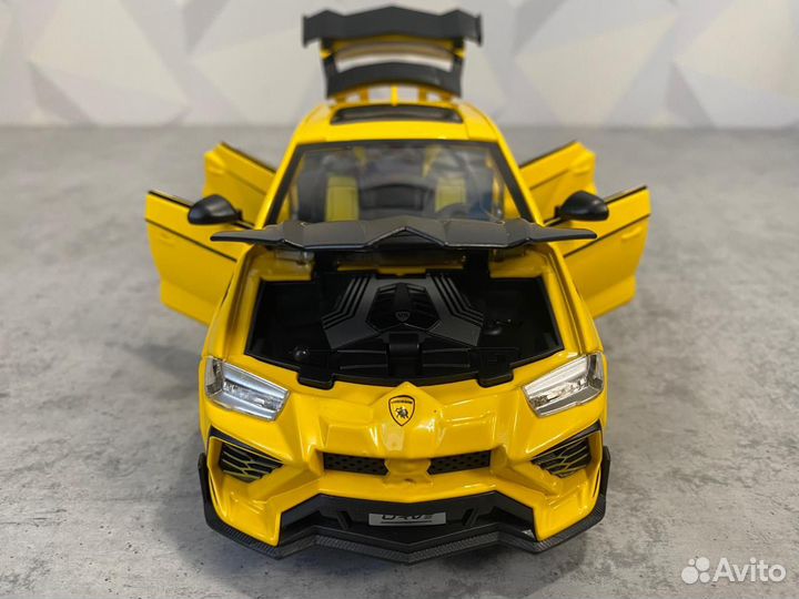 Металлическая Машинка Lamborghini Urus С Выхлопом