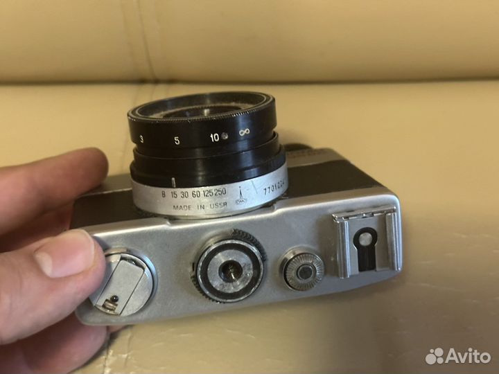 Плёночный фотоаппарат Ломо