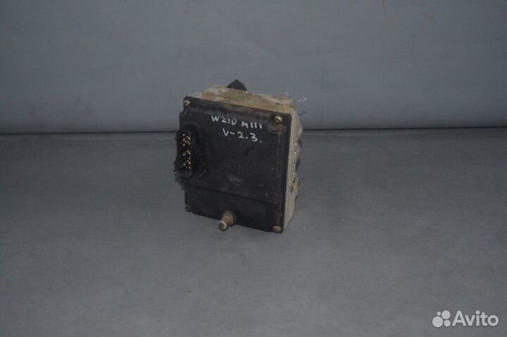 Блок ABS Mercedes-Benz E-Class W210 M104 1999