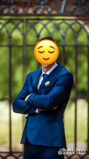 Костюм
