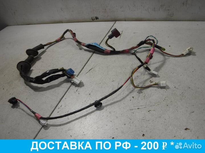 Проводка двери Toyota Corolla E12