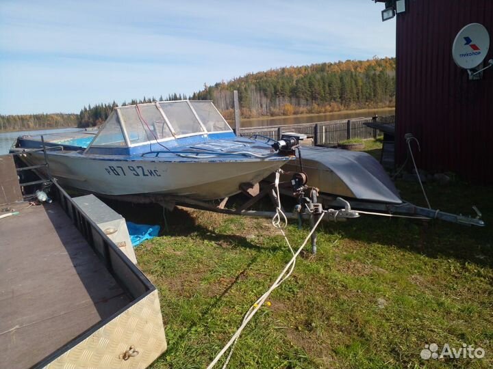 Водометный катер Томь 525