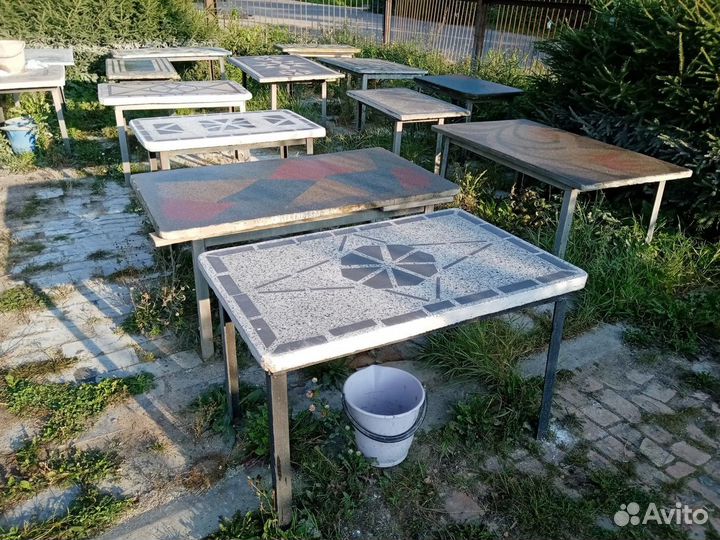 Стол садовый каменный