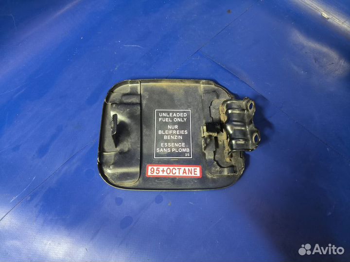 Лючок бензобака Mitsubishi Lancer 9