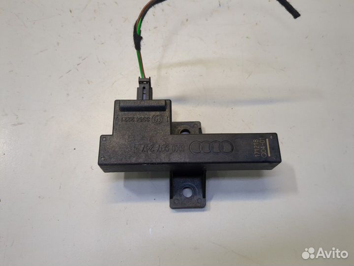 Антенна Audi A6 (C7), 2018