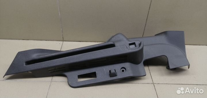 Направляющая шторки багажника Kuga 2008-2012