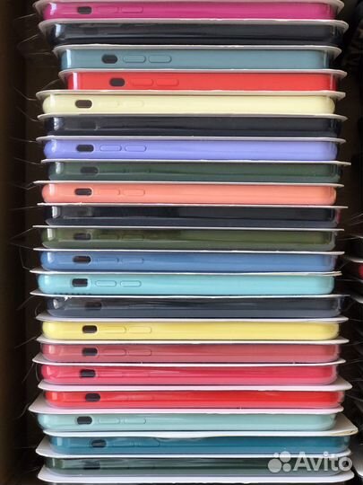 Чехлы для iPhone, разные модели