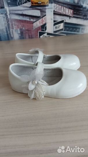 Туфли для девочки 25 размер