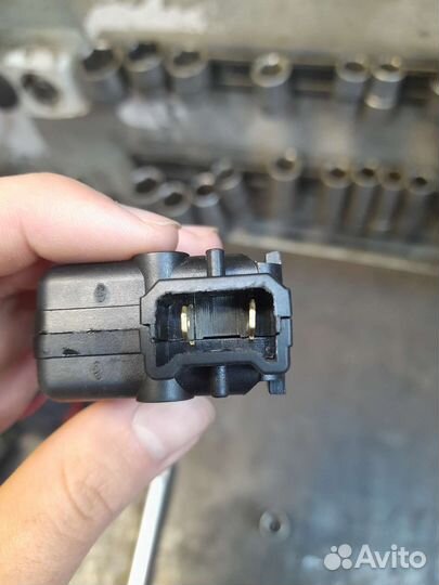 Активатор замка багажника Renault Dacia LADA