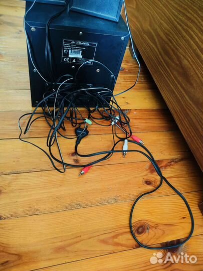 Сабвуфер и динамики Jetbalance JB-423