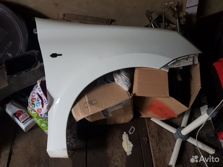 Крыло правое Гранта