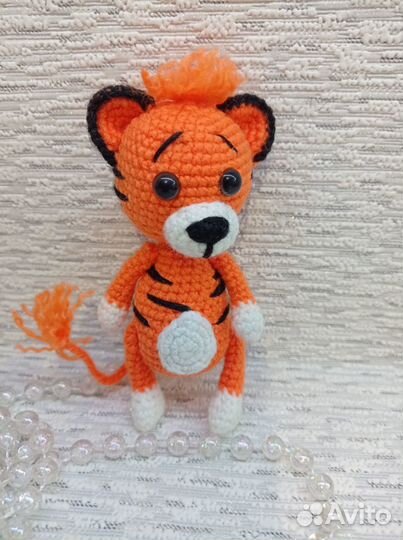 Вязанные игрушки. Тигрёнок. Ручная работа