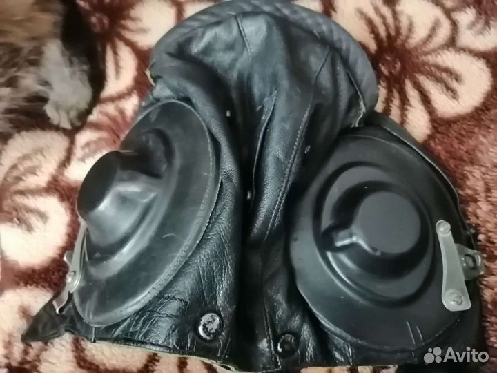 Авиационный шлем