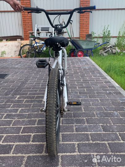 Трюковой велосипед bmx