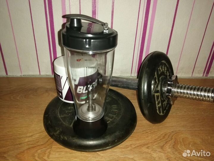 Фитнес Шейкер 300 мл на батарейках