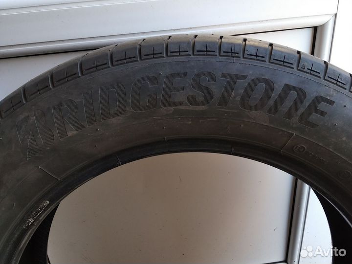 Bridgestone Alenza H/L 33 225/60 R18 100H