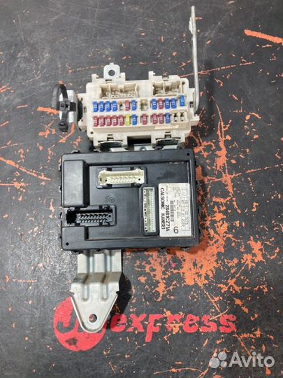 Блок предохранителей Infiniti Fx35 S50 VQ35DE 2003