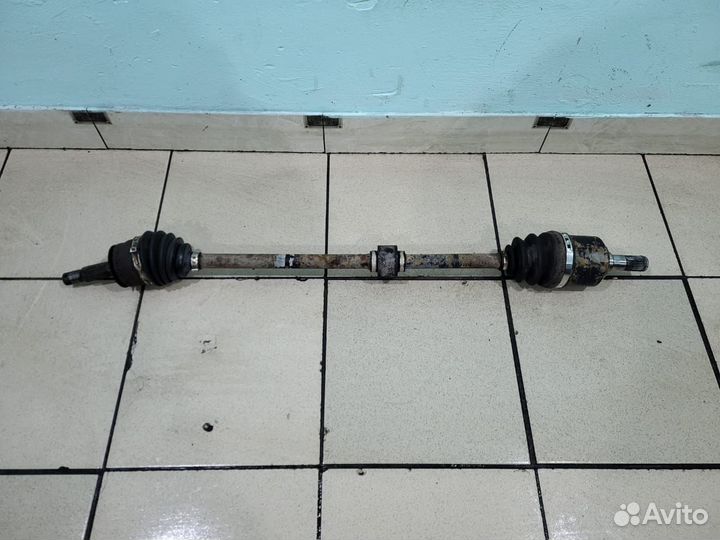 Привод передний правый Kia Cerato 1