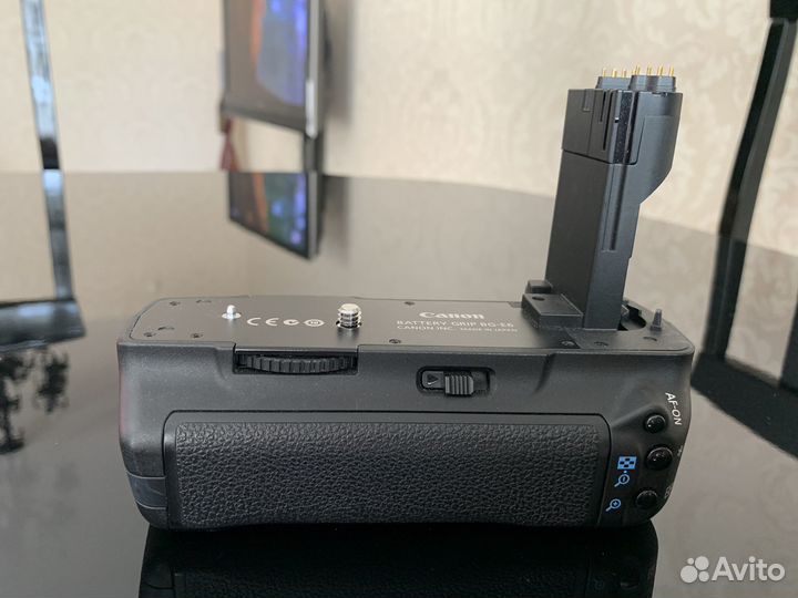 Батарейная ручка canon 5D mark ii