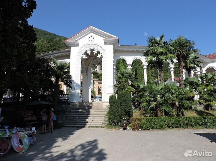 Экускурсия в Абхазию