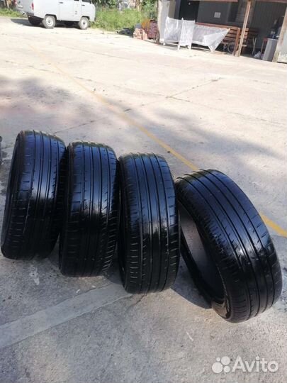 GT Radial Champiro HPY 235/55 R19