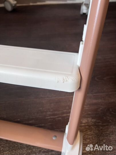 Стульчик для кормления happy baby berny v2