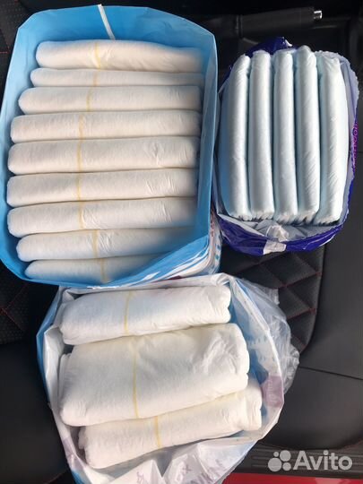 Подгузники 12 шт, пеленки 5 шт для взрослых