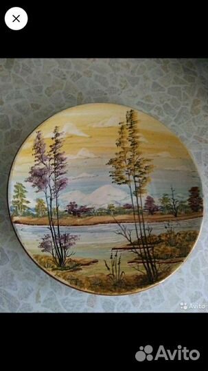 Настенная тарелка