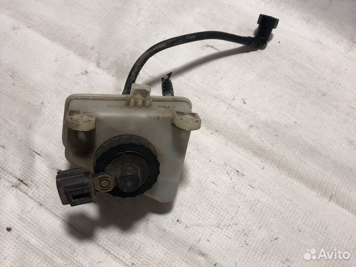 Бачок тормозной жидкости ford focus 1