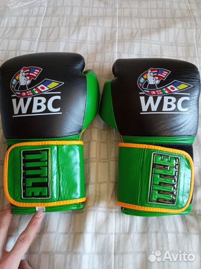 Перчатки боксерские
