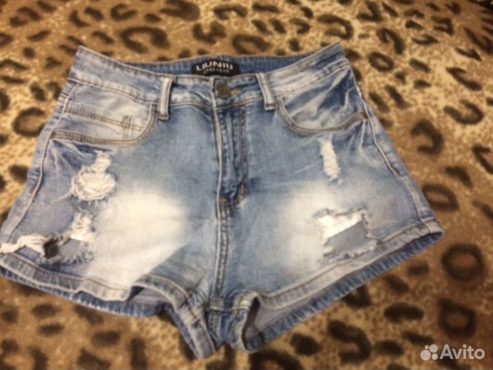 Шорты женские