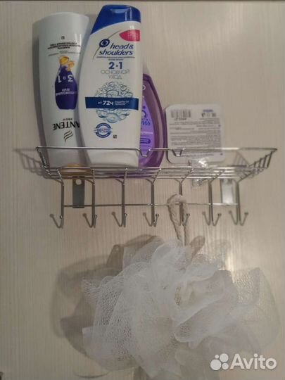 Подвесная полка для кухни или ванной