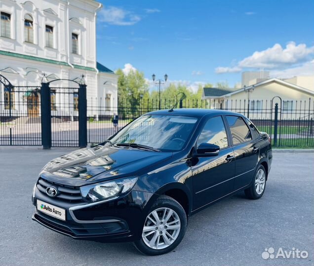 LADA Granta 1.6 МТ, 2022, 10 100 км