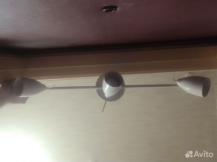 Светильник потолочный