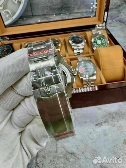 Часы Rolex submariner