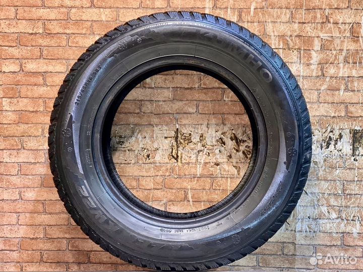 Kumho I'Zen KW22 215/65 R16