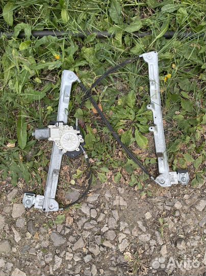 Стеклоподъемник mitsubishi colt z34a