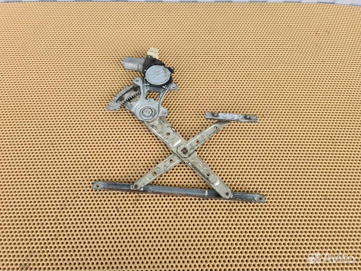 Стеклоподъемник задний левый Infiniti Ex25 Ex35