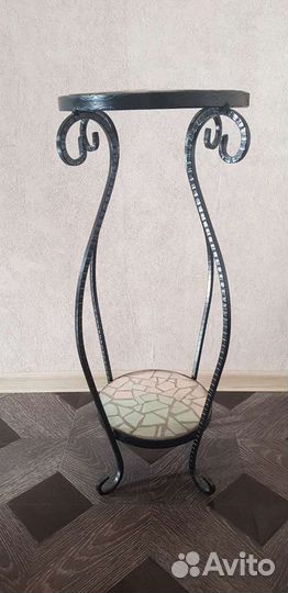 Подставка для цветов